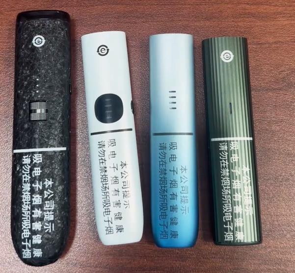 悦刻五代橘子汽水漏油怎么解决